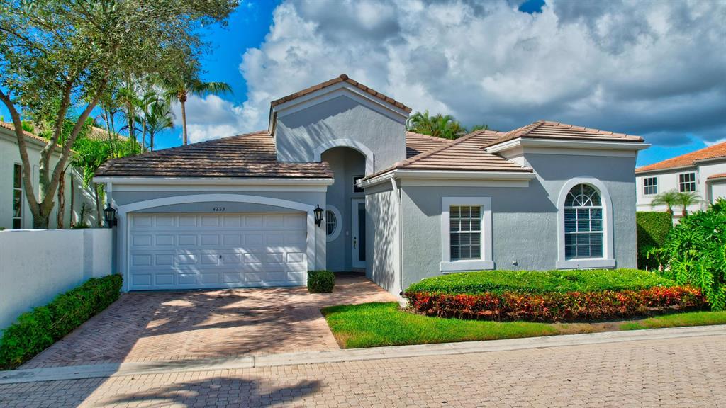 4252 NW 66th Lane