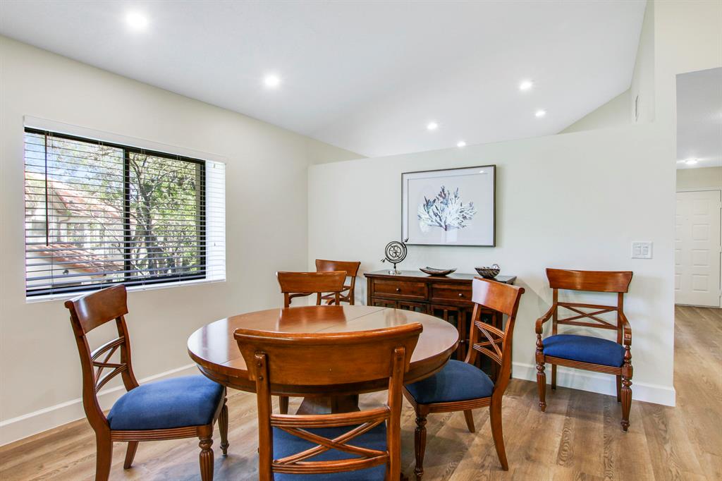 1103 Duncan Circle Unit: 204