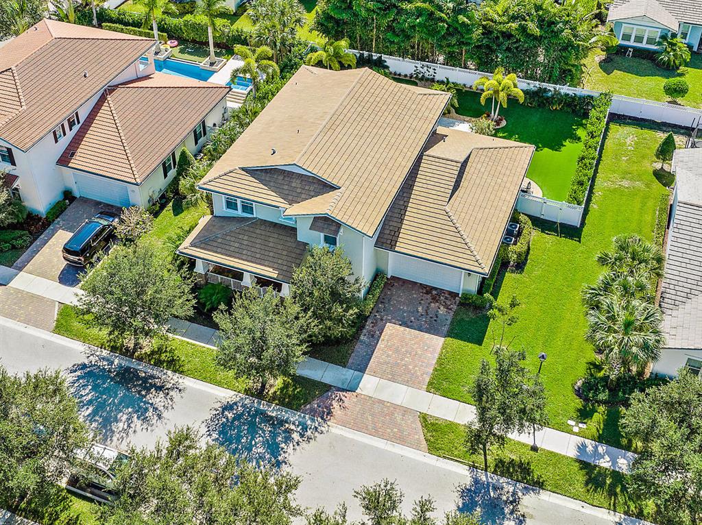 1110 Wilshire Drive