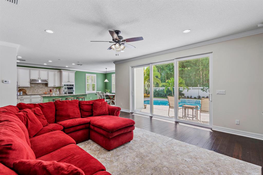 1110 Wilshire Drive