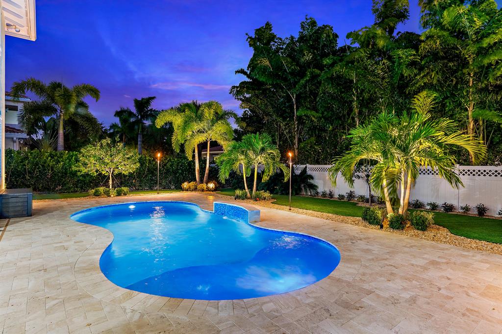 1110 Wilshire Drive