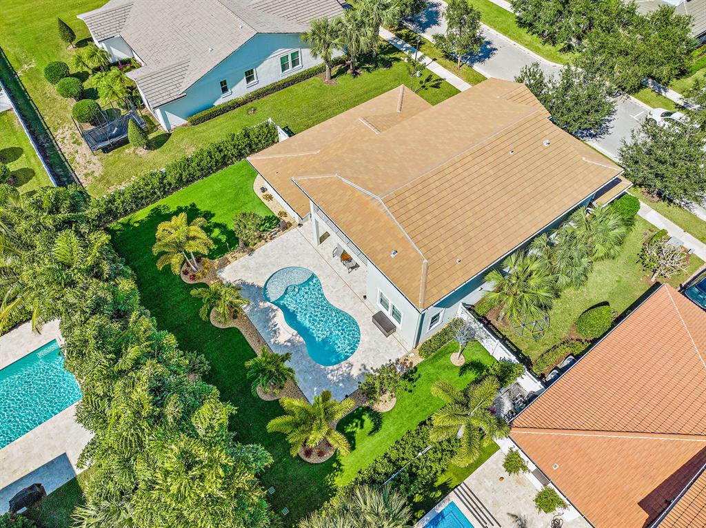 1110 Wilshire Drive