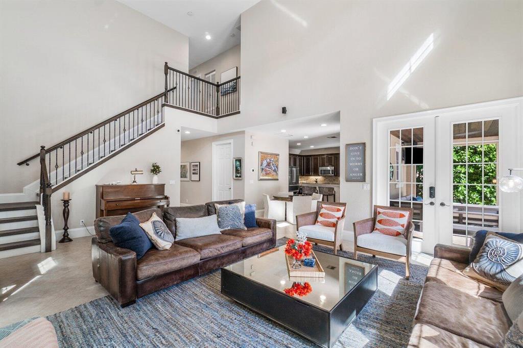112 Canterbury Place