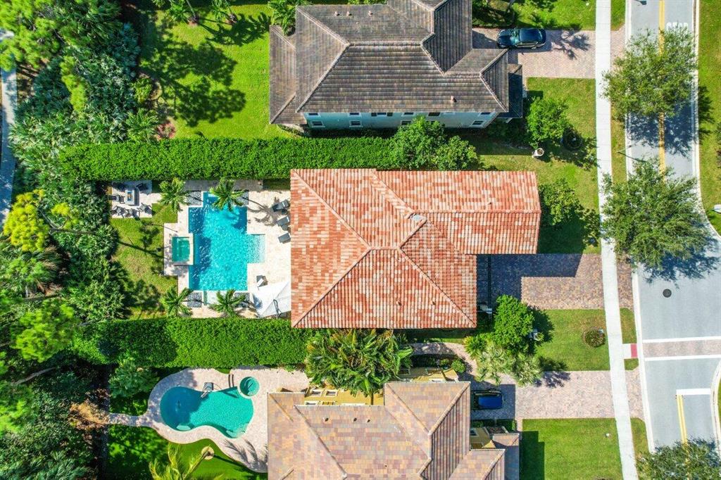 112 Canterbury Place