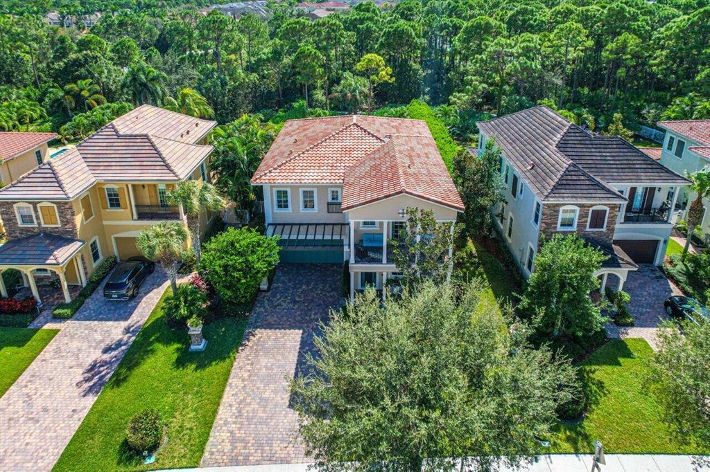 112 Canterbury Place