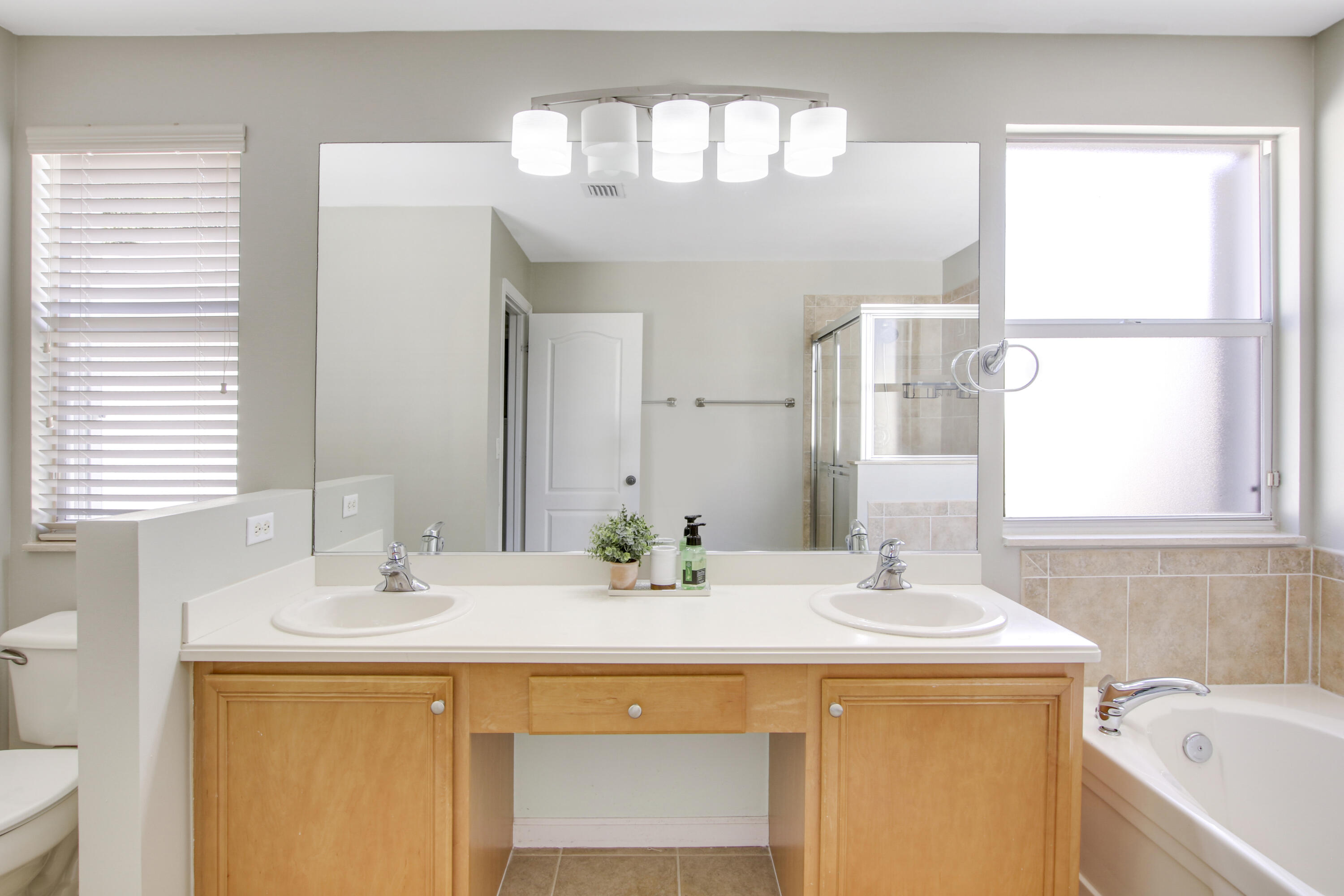 169 Berenger Walk
