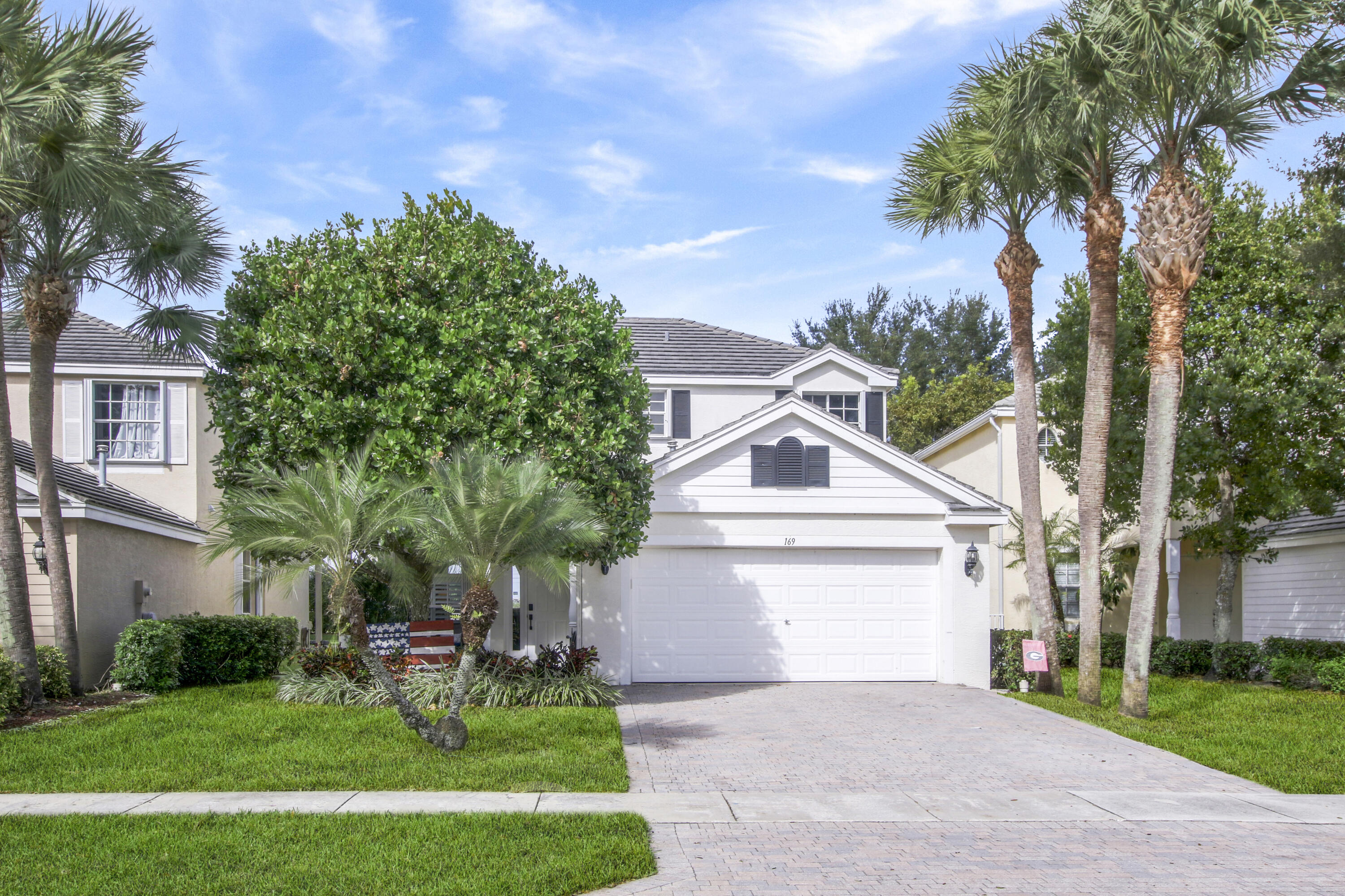 169 Berenger Walk