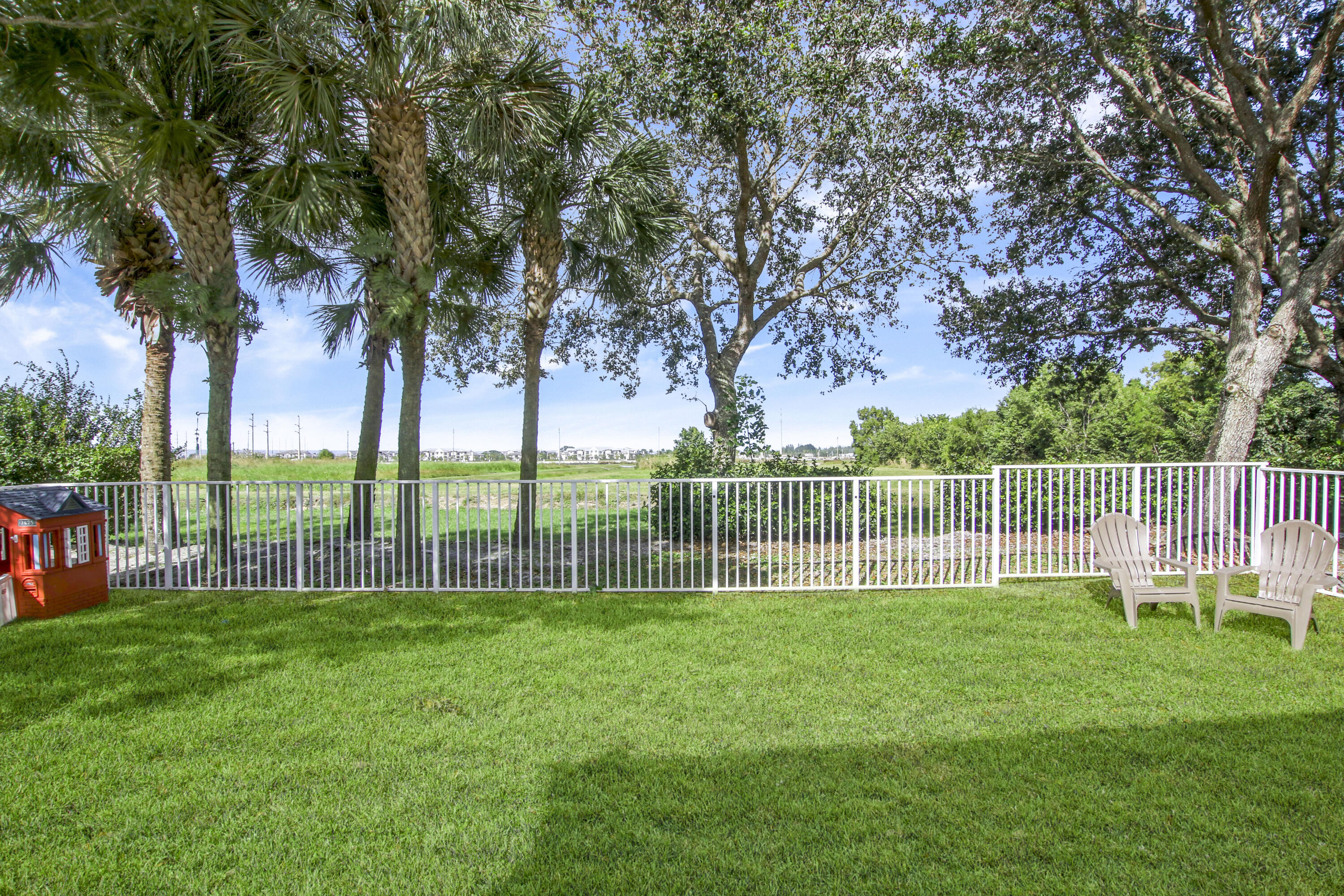 169 Berenger Walk
