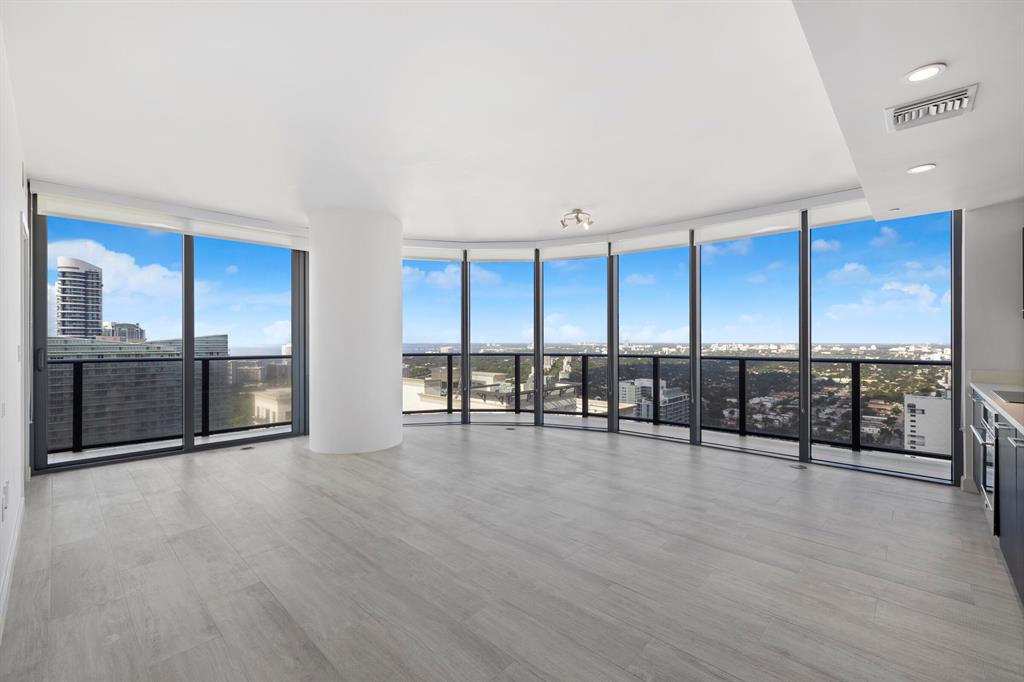 55 SW 9th Street Unit: 3806