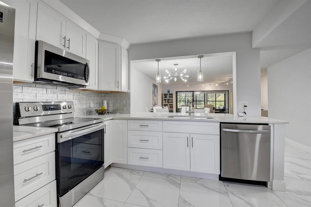 11179 Aspen Glen Drive