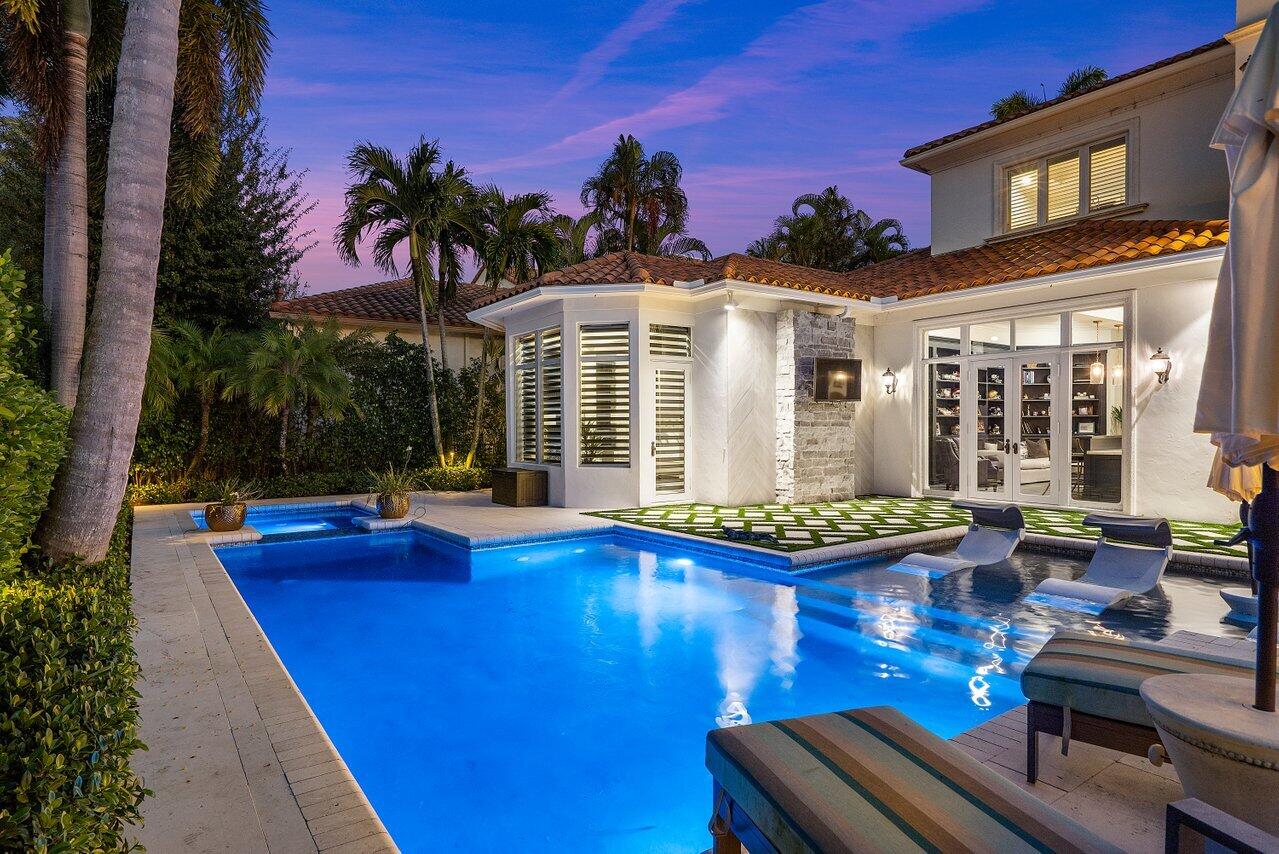 681 Hermitage Circle