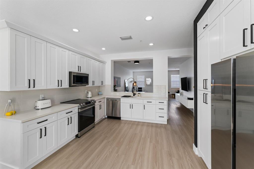 425 Greenwich Circle Unit: 205