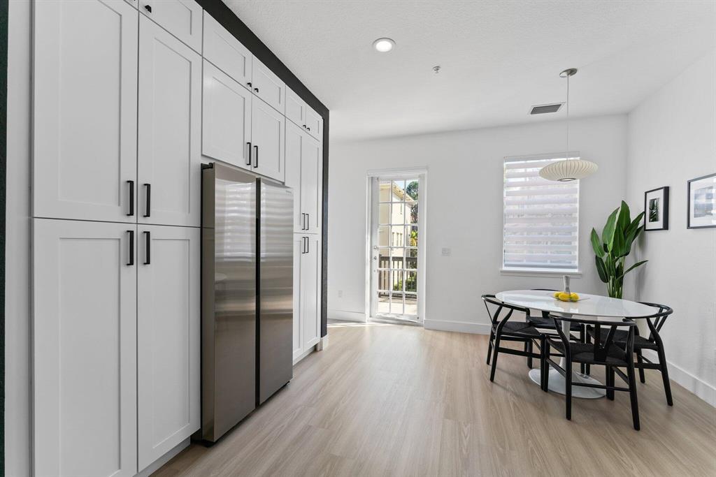 425 Greenwich Circle Unit: 205