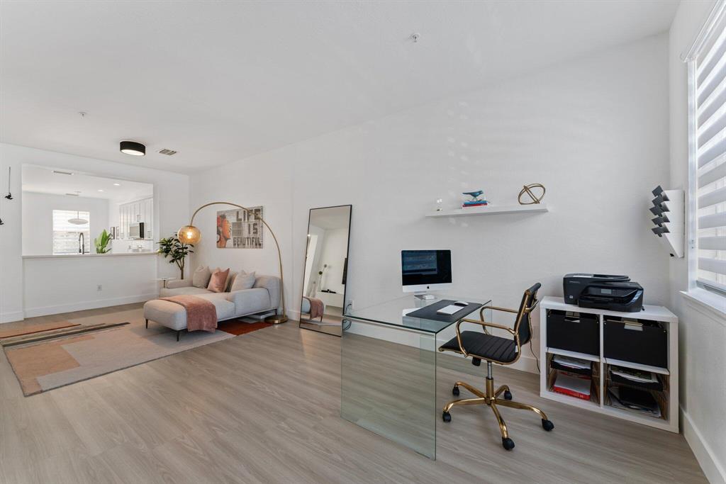 425 Greenwich Circle Unit: 205