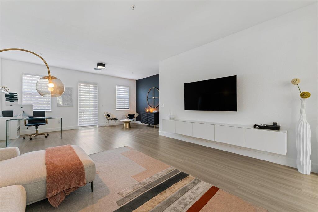 425 Greenwich Circle Unit: 205