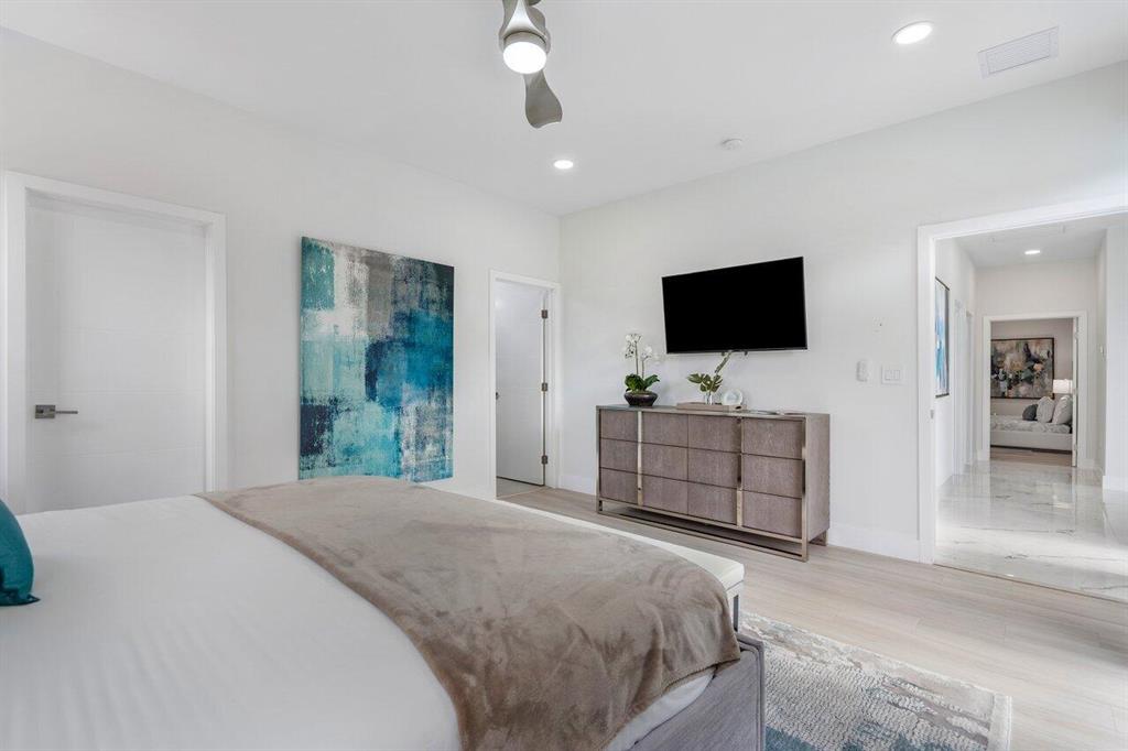 1505 NE 16th Terrace