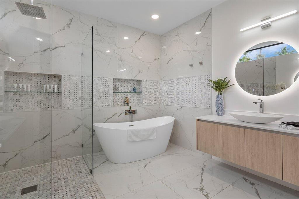 1505 NE 16th Terrace