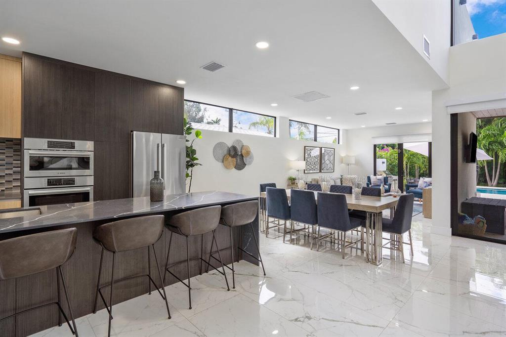 1505 NE 16th Terrace