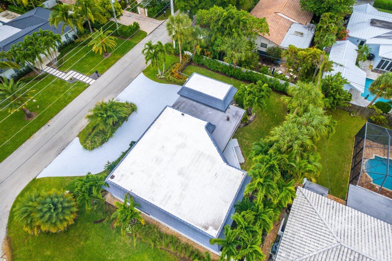 700 NE 4th Street