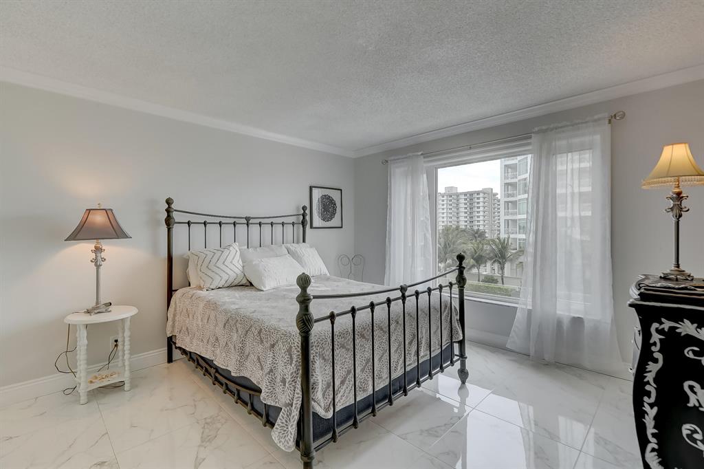 3114 S Ocean Boulevard Unit: 405