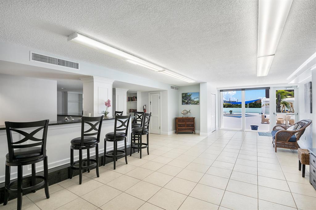 1505 N Riverside Drive Unit: 405