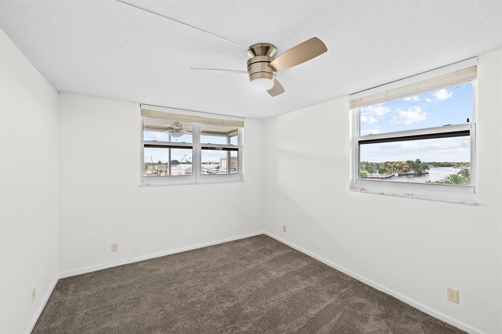 1505 N Riverside Drive Unit: 405