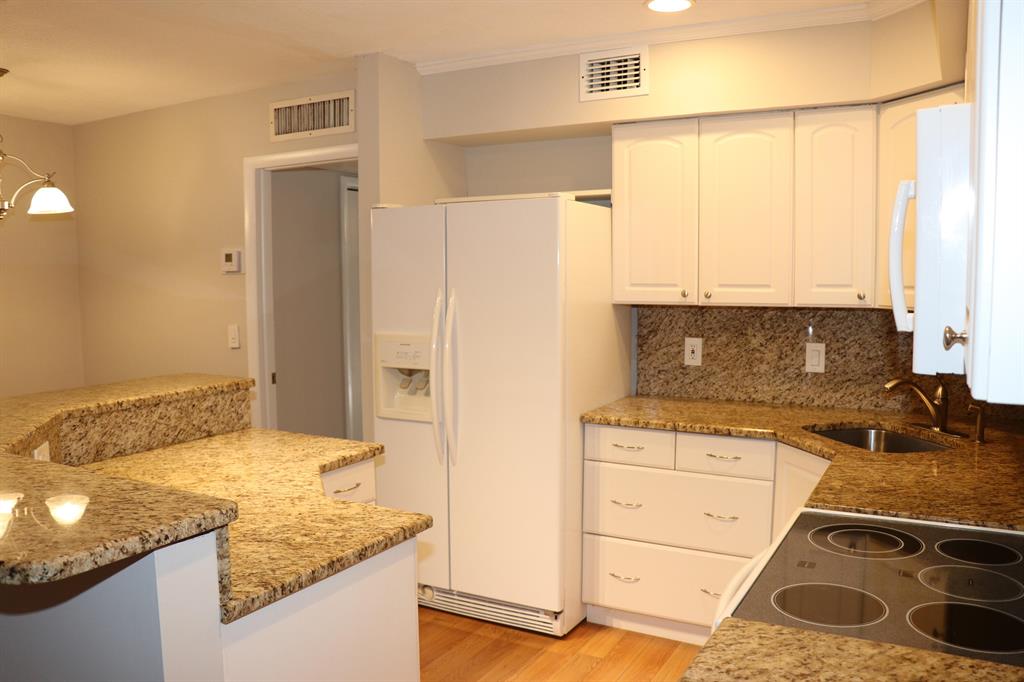 405 Us Highway 1 Unit: 205