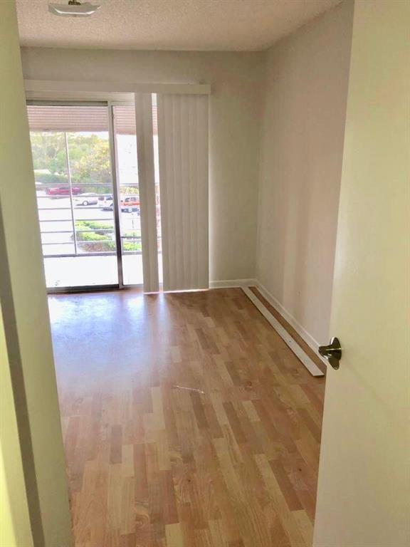 4364 NW 9th Avenue Unit: 15-3a