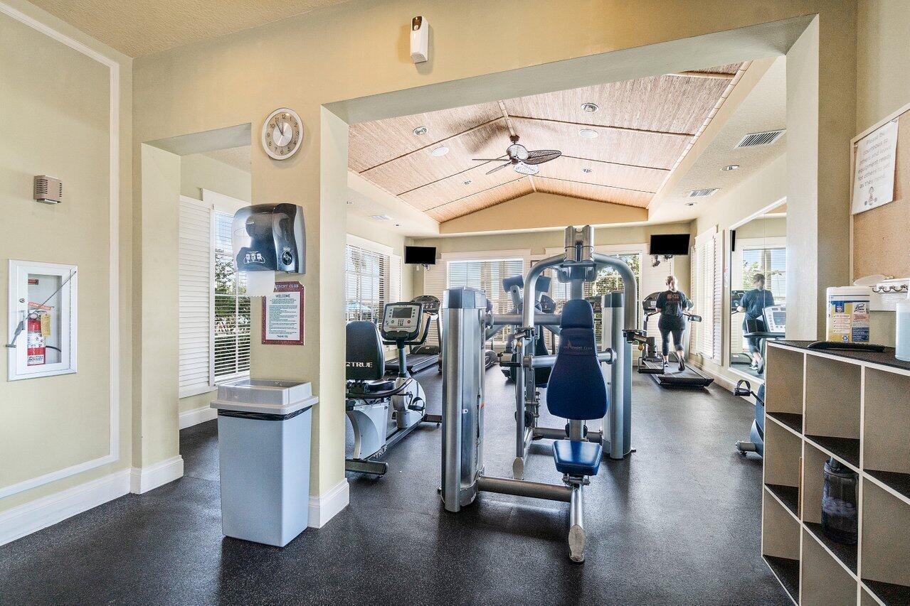 167 Yacht Club Way Unit: 204