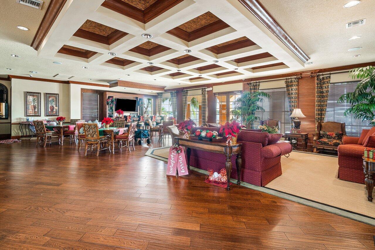 167 Yacht Club Way Unit: 204