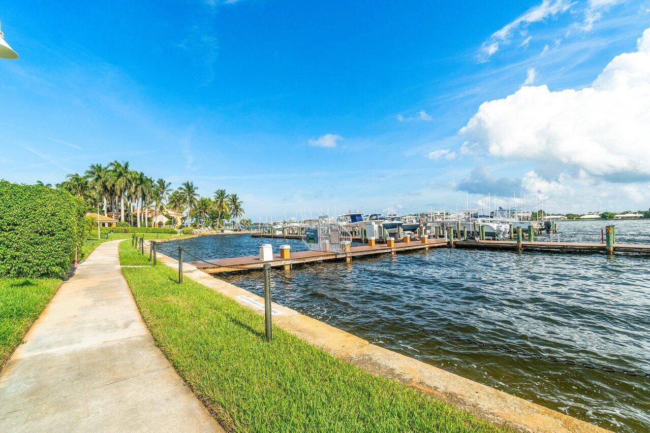 167 Yacht Club Way Unit: 204