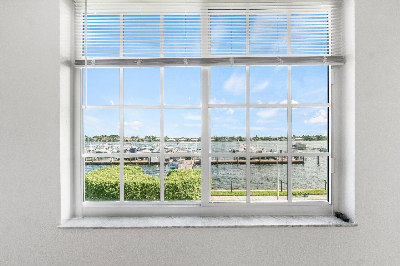 167 Yacht Club Way Unit: 204