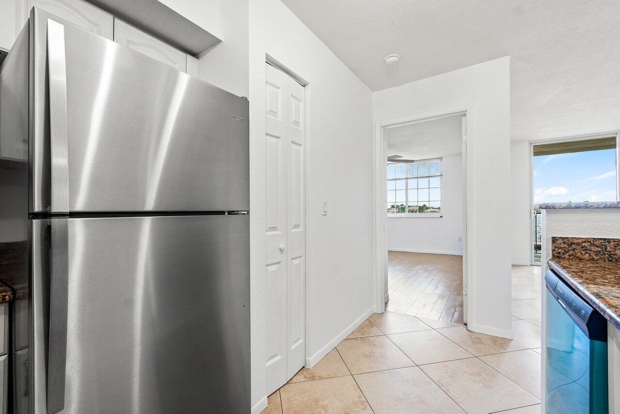 167 Yacht Club Way Unit: 204