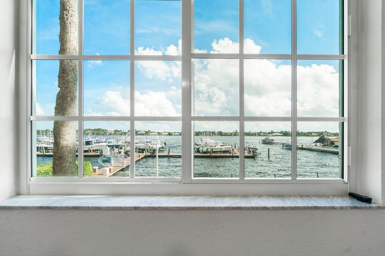167 Yacht Club Way Unit: 204