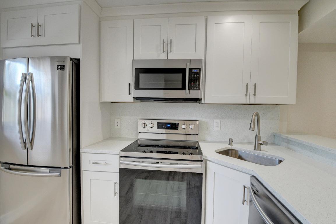 398 W Camino Real, Boca Raton