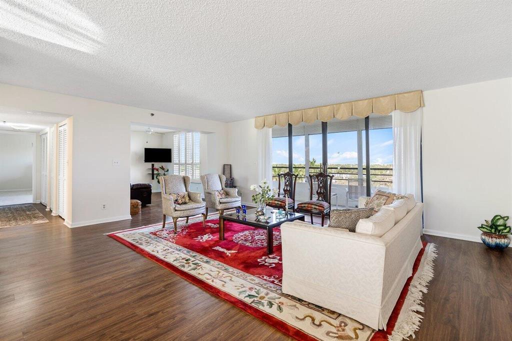 7153 Promenade Drive Unit: 701