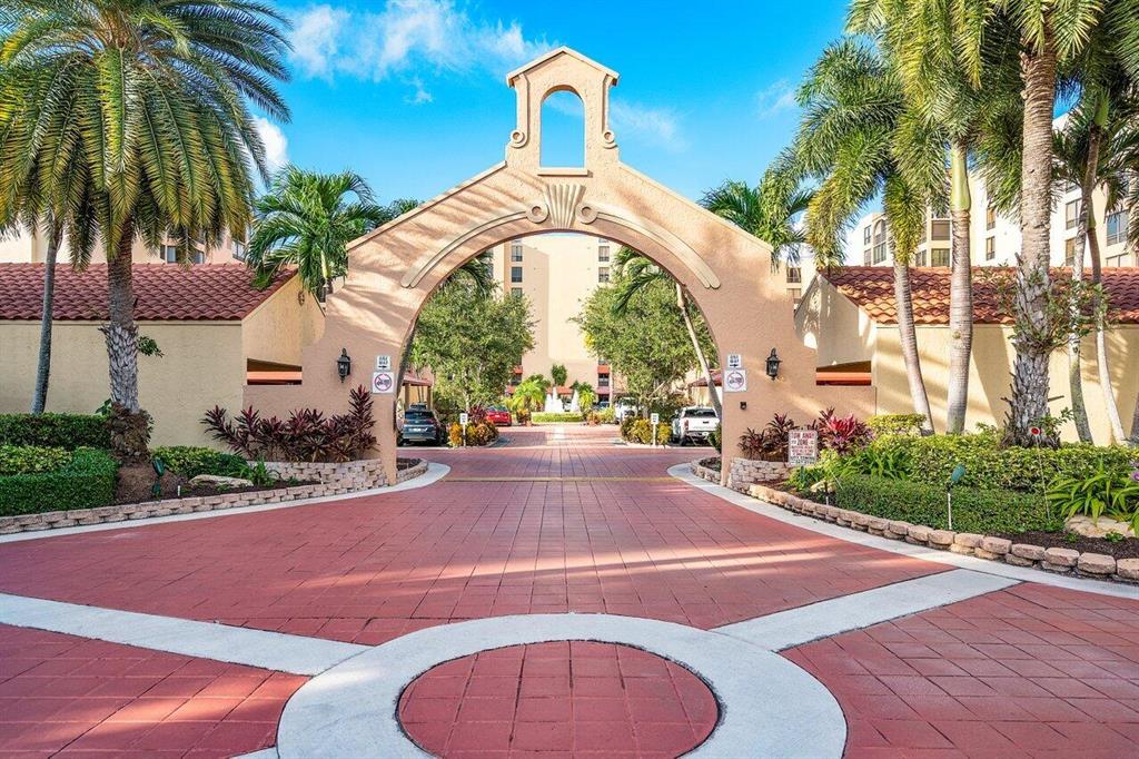 7153 Promenade Drive Unit: 701