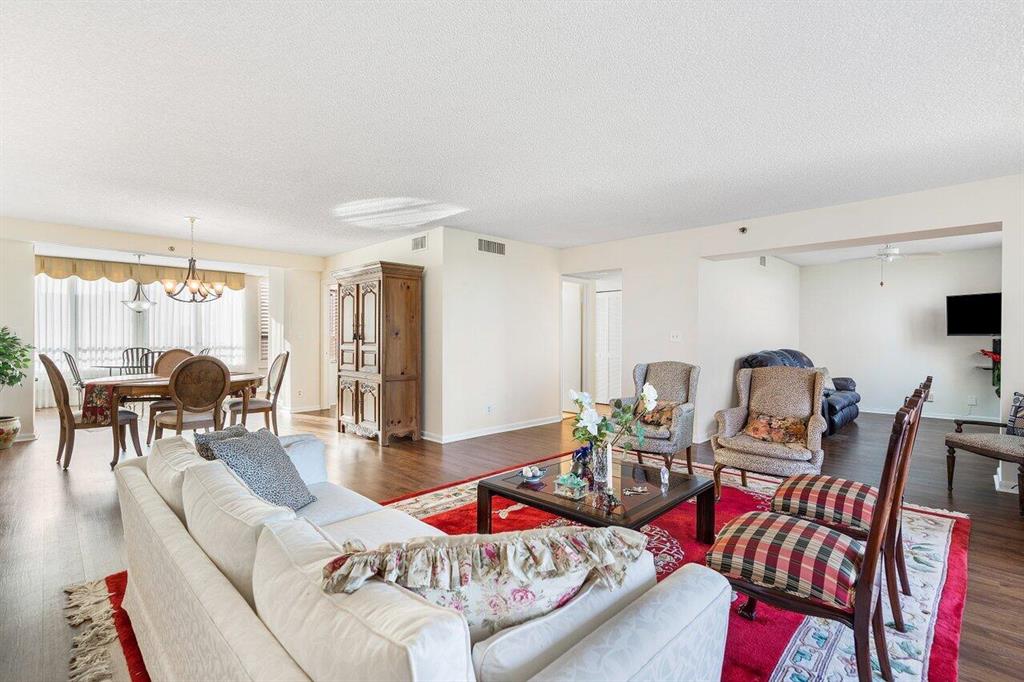 7153 Promenade Drive Unit: 701