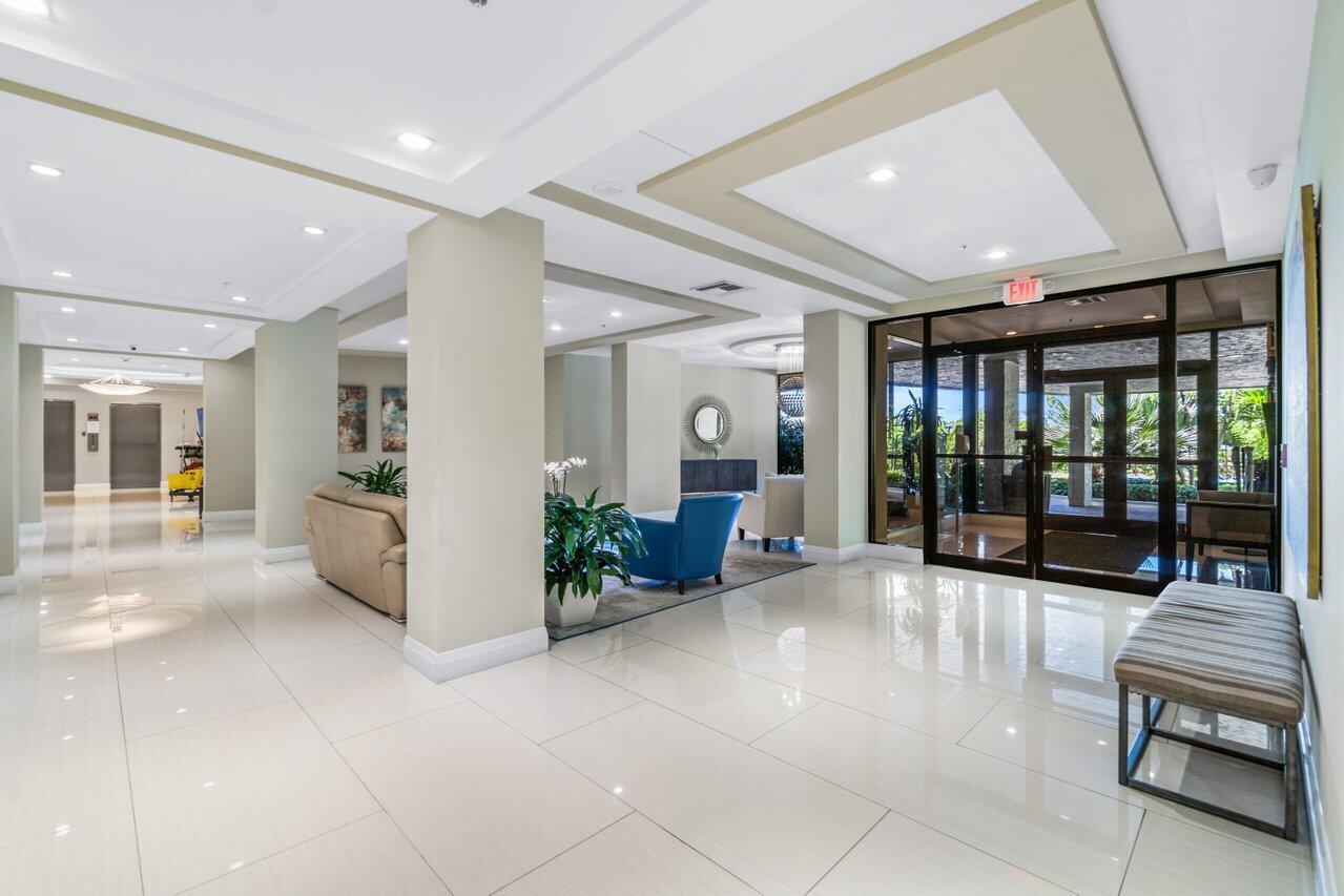 3912 S Ocean Boulevard Unit: Ph 10