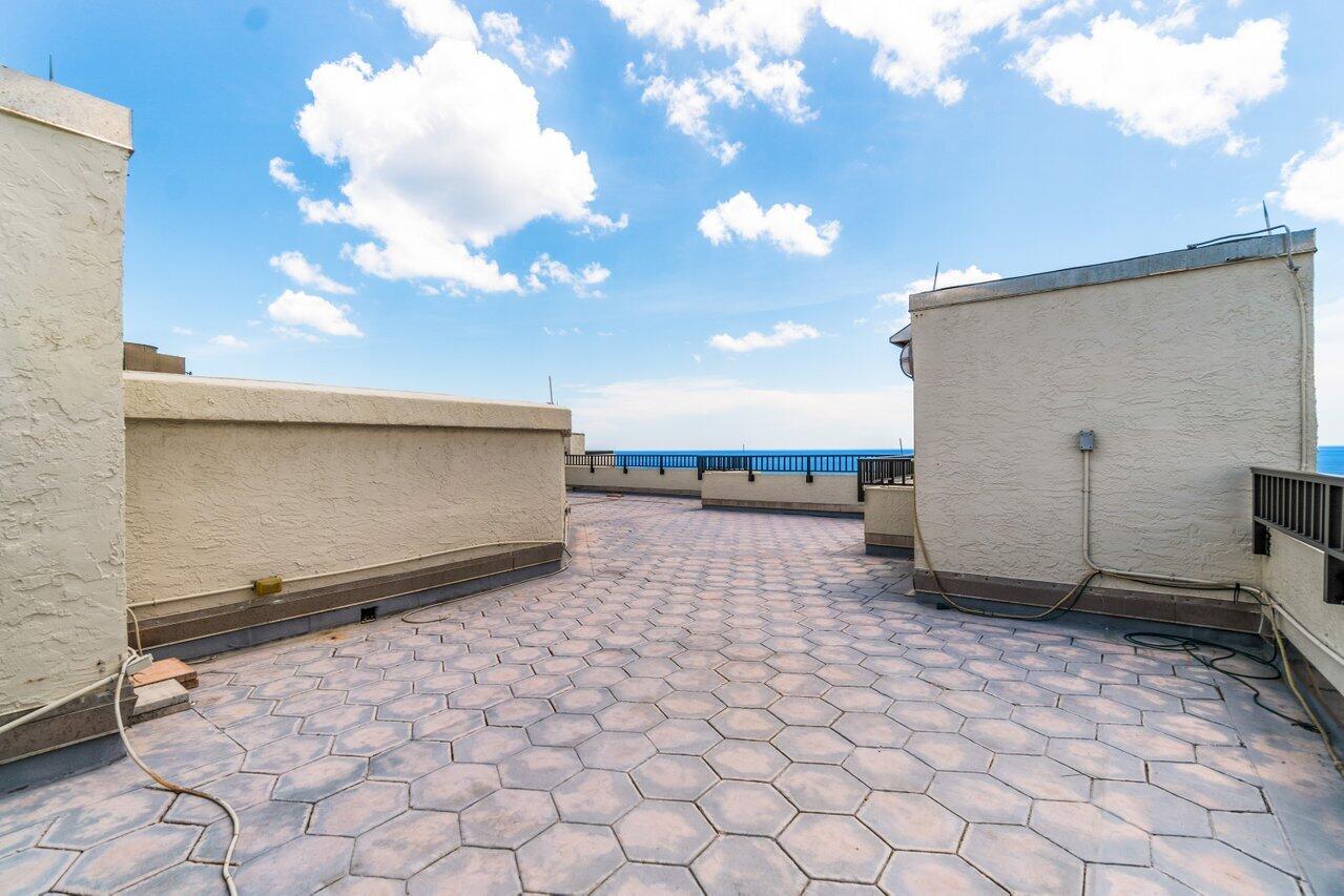 3912 S Ocean Boulevard Unit: Ph 10