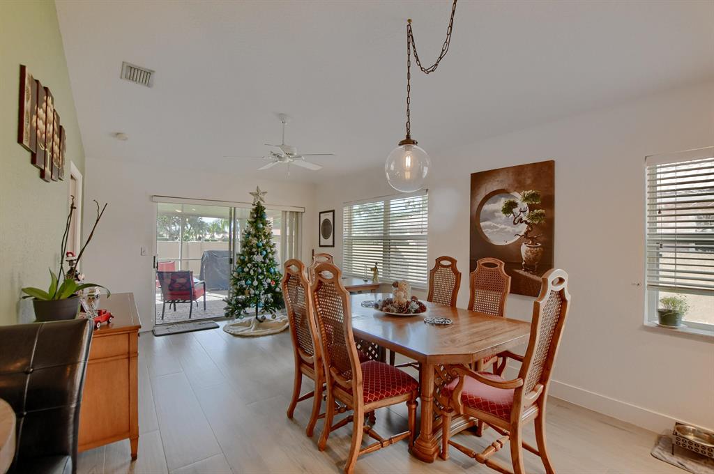 5541 Grande Palm Circle