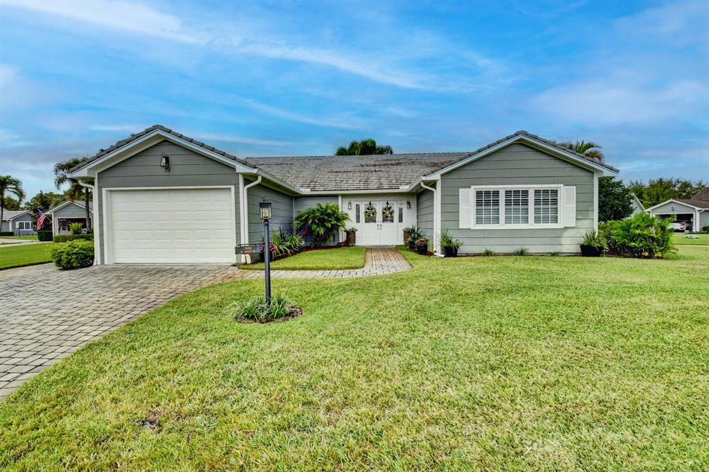 19 Holly Drive