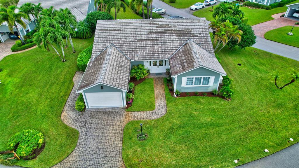 19 Holly Drive
