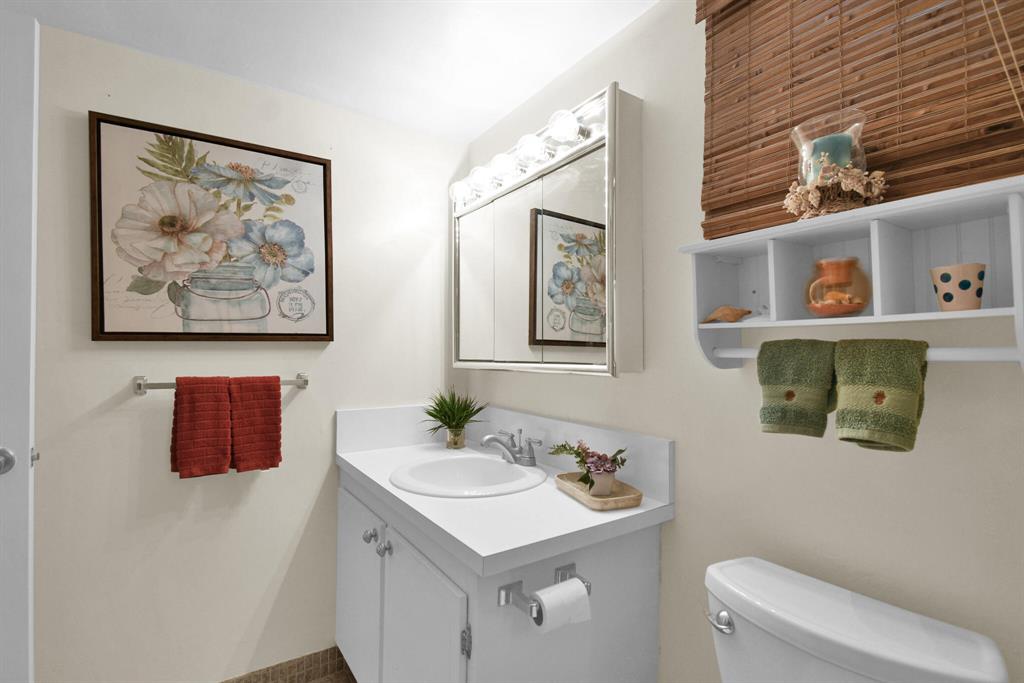 2811 S Garden Drive Unit: 306