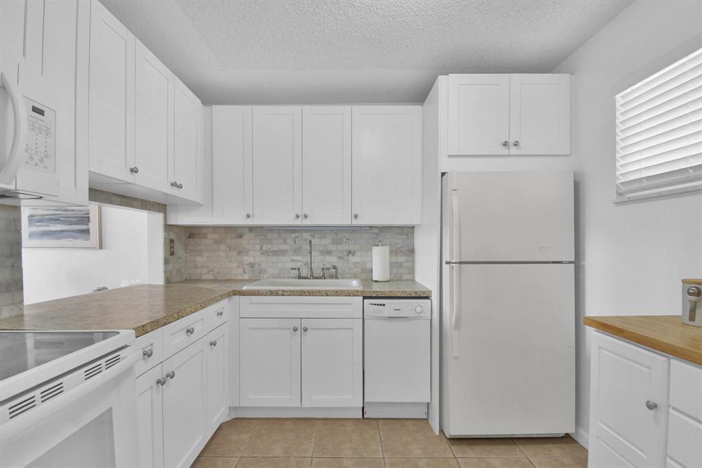 2811 S Garden Drive Unit: 306