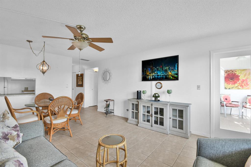 2811 S Garden Drive Unit: 306