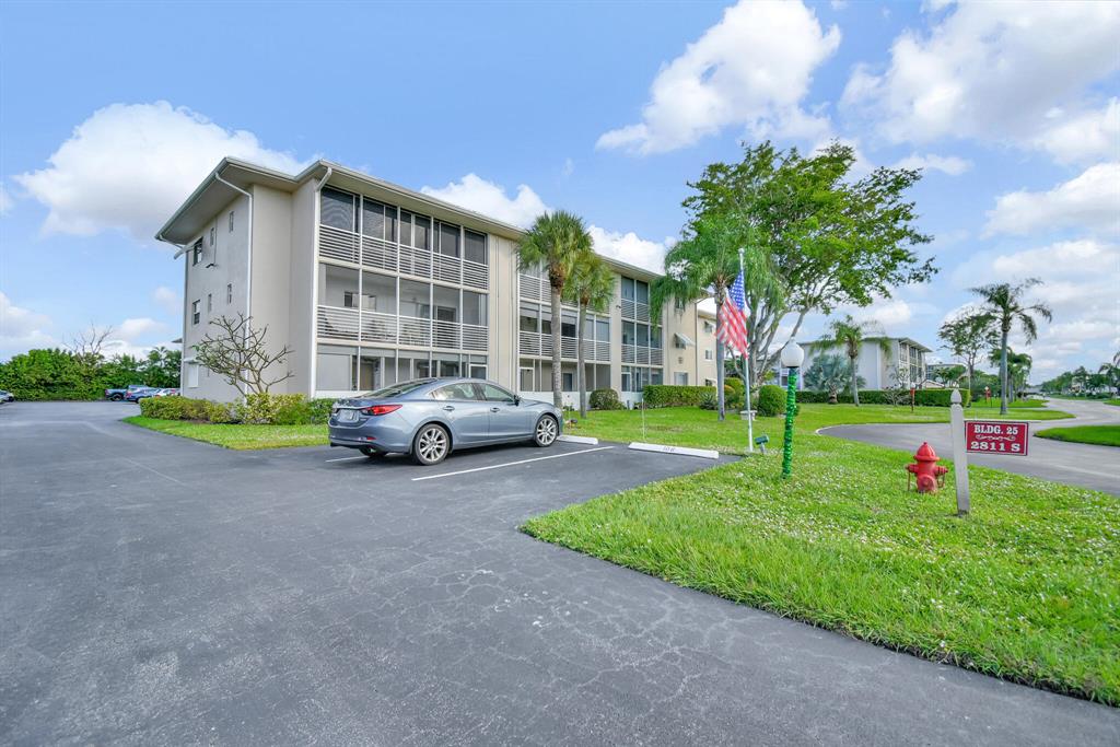 2811 S Garden Drive Unit: 306