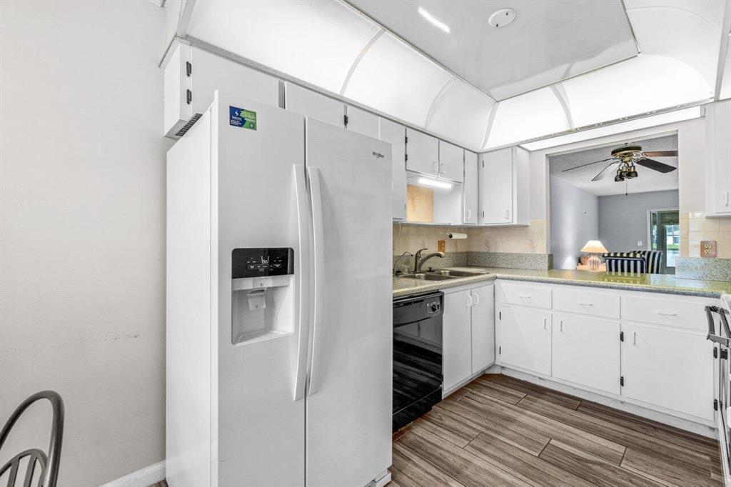 5374 Poppy Place Unit: B