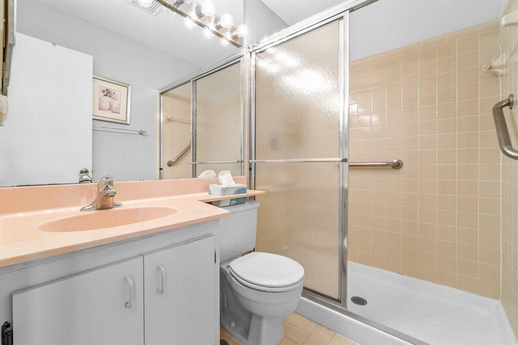 5374 Poppy Place Unit: B