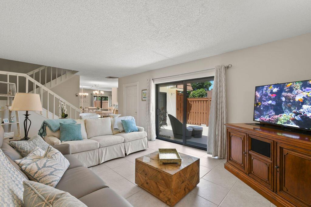 3900 County Line Road Unit: 22a